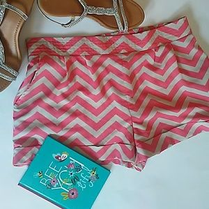 Coral chevron shorts